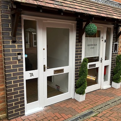 7A Deans Court