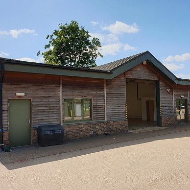 Unit 2, The Meadows, Alkerton Oaks