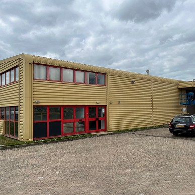 M1 Telford Road